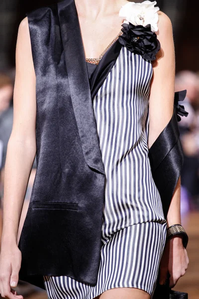 Look 36
